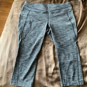 Lucy Women's Yoga Capris